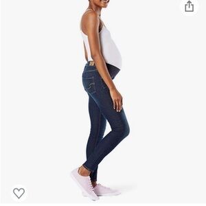 Levi Strauss Signature Gold maternity, baby bump skinny jeans. Size XL.